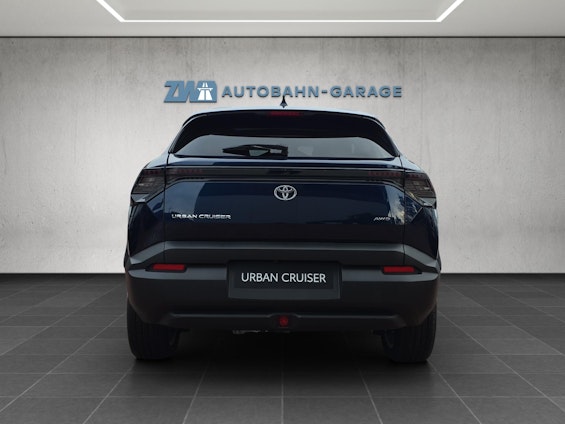 Vehicle image 3 Vehicle image 3