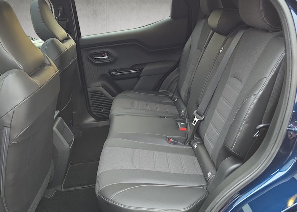 Vehicle image 11 Vehicle image 11