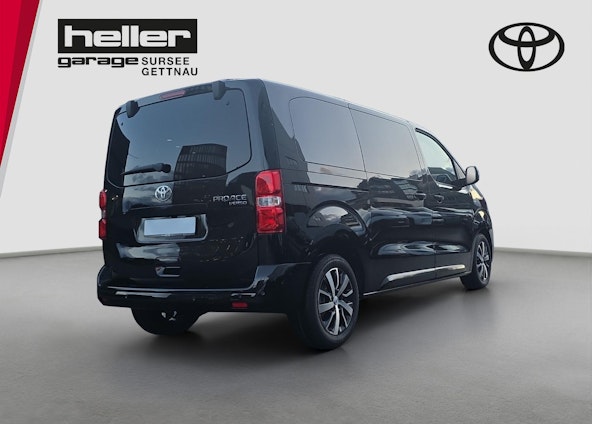 Vehicle image 4 Vehicle image 4