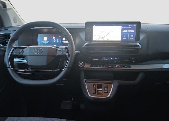 Vehicle image 8 Vehicle image 8