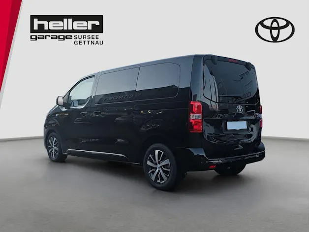 Toyota PROACE Verso L1 2.2 D Trend