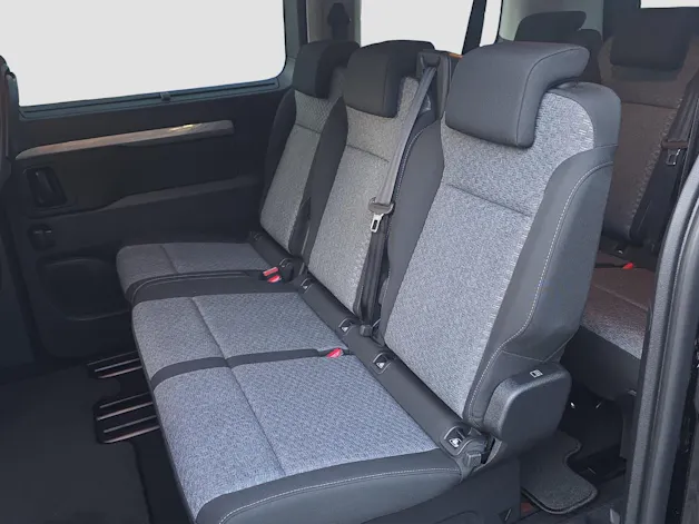 Toyota PROACE Verso L1 2.2 D Trend