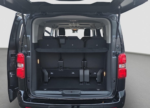 Vehicle image 12 Vehicle image 12