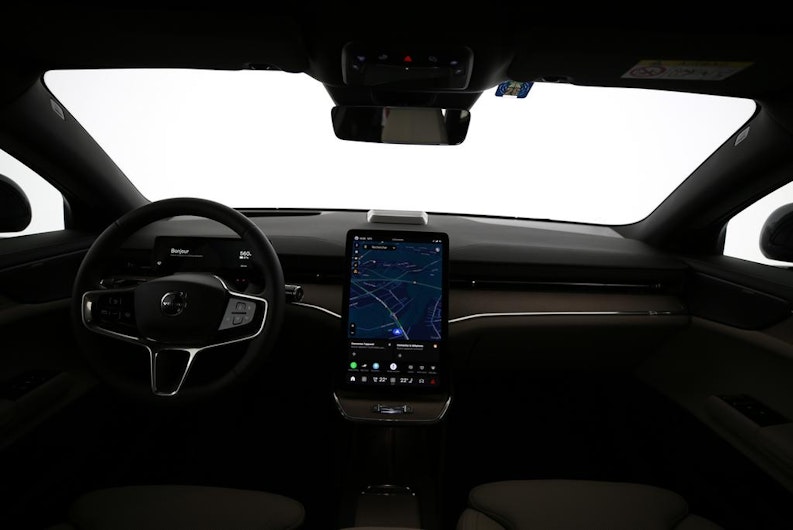 Vehicle image VOLVO ES90