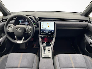 Fahrzeugbild LEXUS LBX 1.5 Hybrid Cool AWD, LBX Leasing ab 0.9%