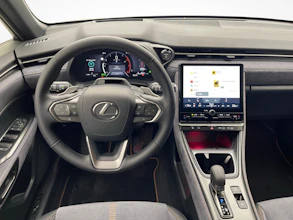 https://vehicle.imgix.net/4139785/6057138e-64d4-42cd-b1d4-170a7551a7bf.jpg