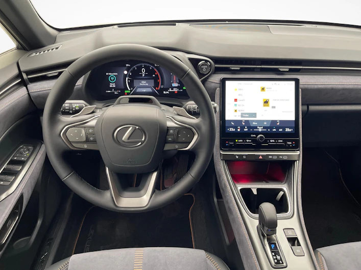 Fahrzeugbild LEXUS LBX