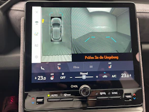https://vehicle.imgix.net/4139785/c0ce11b4-77c0-4388-a5b9-019bb9bb9d7a.jpg