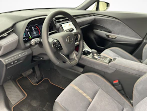 https://vehicle.imgix.net/4139785/ccc168c3-3b0f-48dd-9a2b-a57b3e68019e.jpg