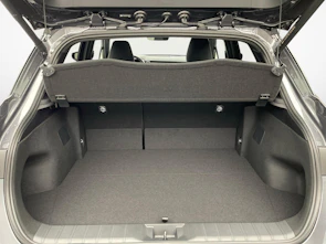 Fahrzeugbild LEXUS LBX 1.5 Hybrid Cool AWD, LBX Leasing ab 0.9%