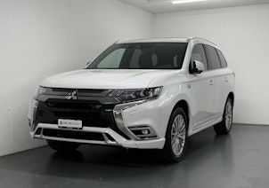 Vehicle image MITSUBISHI Outlander 2.4 PHEV Diamond+