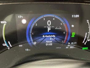 https://vehicle.imgix.net/4139798/3b5ddba6-3192-4e95-a74a-b2f86bb6d2b5.jpg