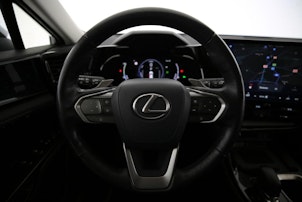 Vehicle image LEXUS NX 450h+ Comfort