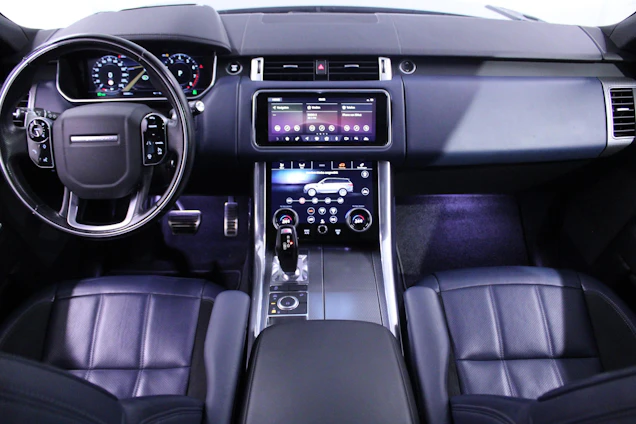 Vehicle image 11