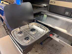 https://vehicle.imgix.net/4139830/26a3f510-cddf-4b2f-bc22-19f26743685a.jpeg