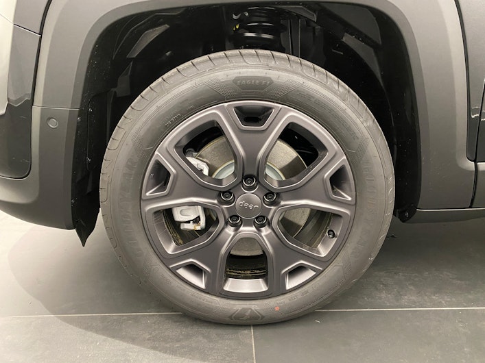 Fahrzeugbild JEEP RENEGADE