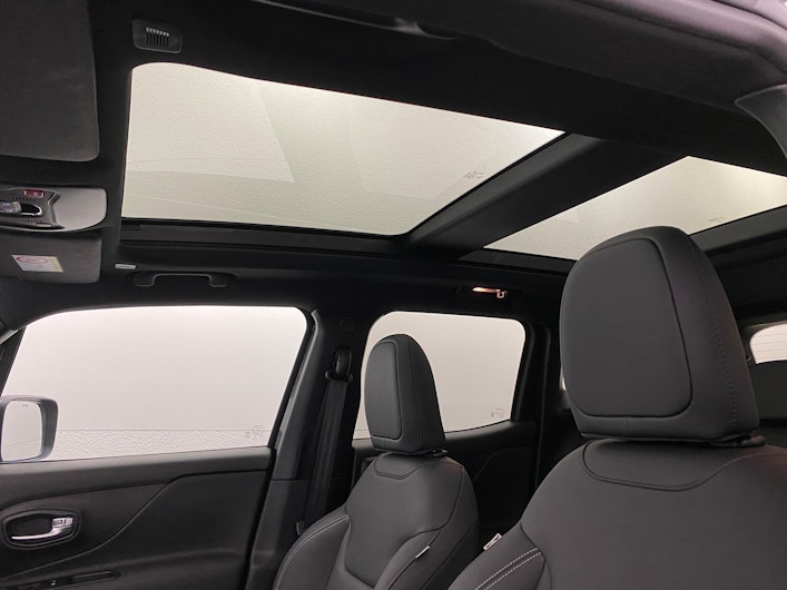 Fahrzeugbild JEEP RENEGADE