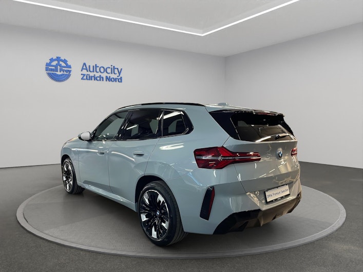 Vehicle image BMW X3