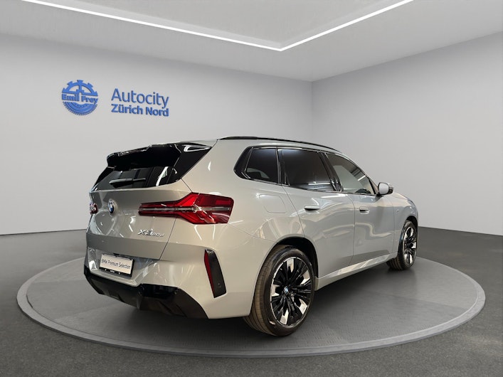 Vehicle image BMW X3