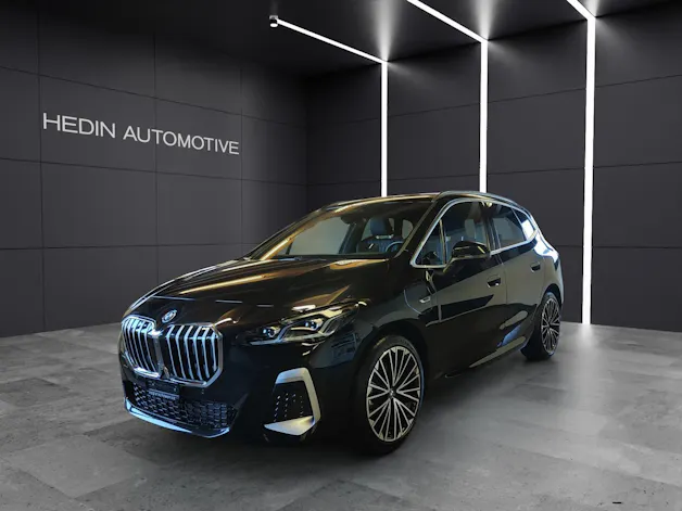 BMW 230e xDrive paddles Active Tourer