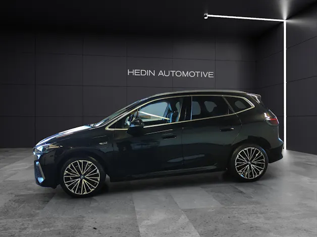 BMW 230e xDrive paddles Active Tourer