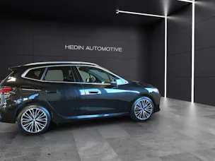BMW 230e xDrive paddles Active Tourer