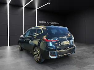 BMW 230e xDrive paddles Active Tourer