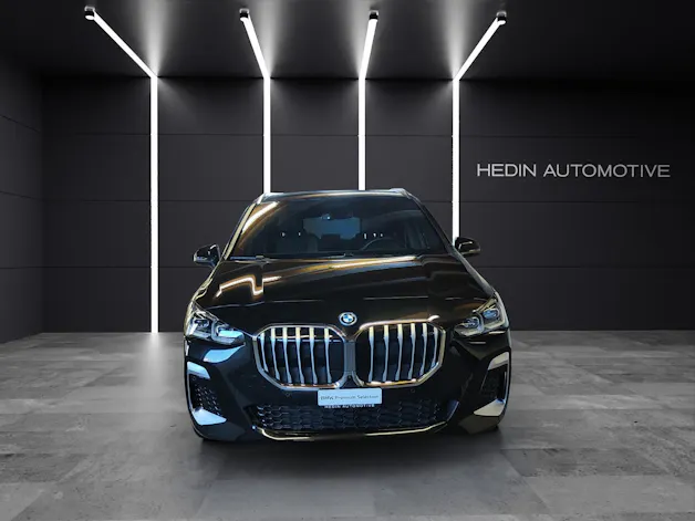 BMW 230e xDrive paddles Active Tourer