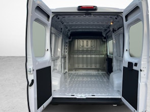 Fahrzeugbild OPEL Movano Kaw. 3.5 t  L2 H2 2.2 TD 180