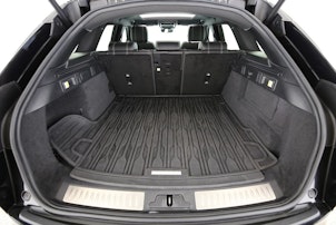 Vehicle image LAND ROVER Range Rover Velar 2.0 T R-Dynamic S