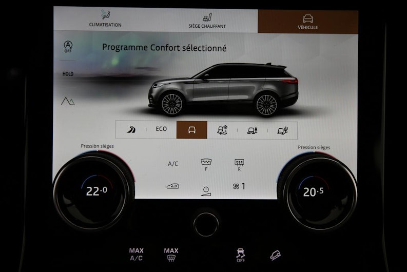 Vehicle image LAND ROVER RANGE ROVER VELAR