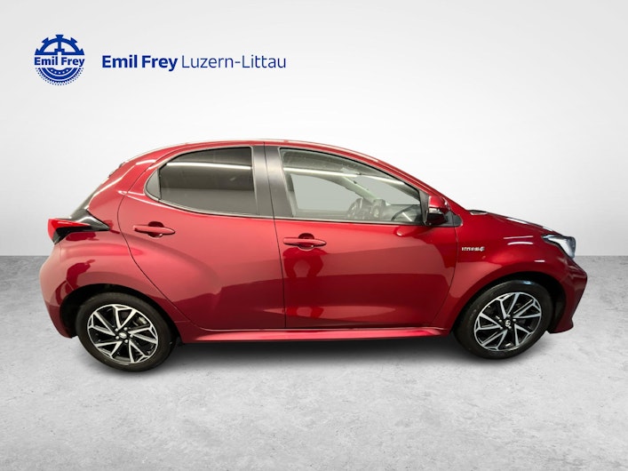 Vehicle image TOYOTA YARIS