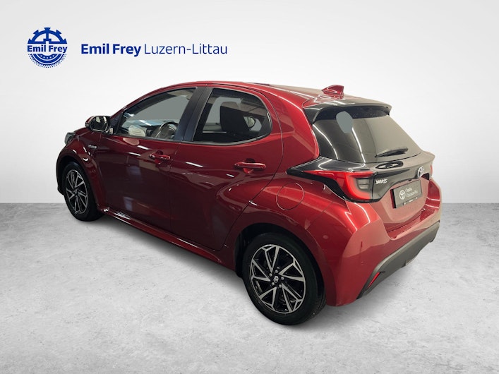 Vehicle image TOYOTA YARIS