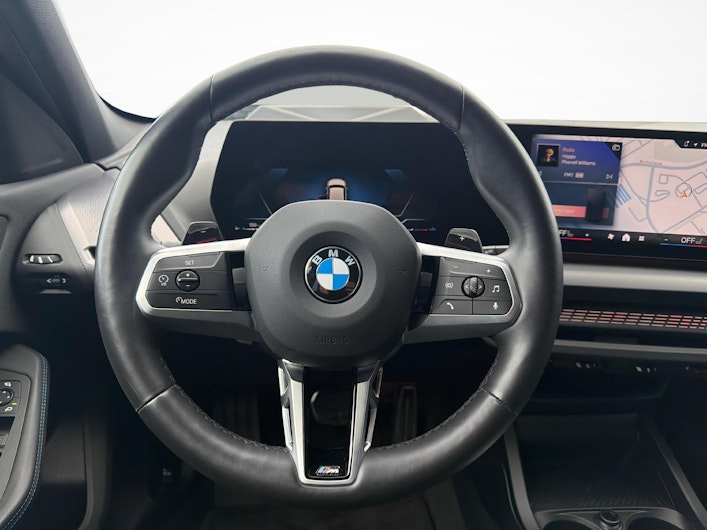 Vehicle image BMW 1 SERIES