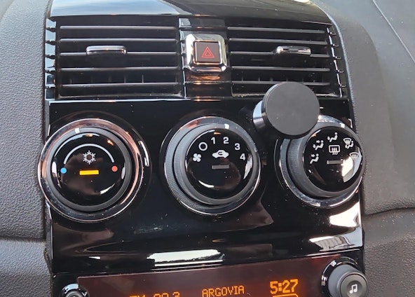 Vehicle image 30 Vehicle image 30