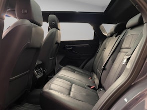 Vehicle image LAND ROVER Range Rover Evoque 2.0 D 165 R-Dynamic S