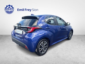 Vehicle image TOYOTA Yaris 1.5 VVT-i HSD Trend