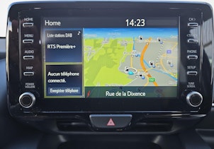 Vehicle image TOYOTA Yaris 1.5 VVT-i HSD Trend