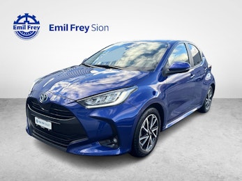 Vehicle image TOYOTA Yaris 1.5 VVT-i HSD Trend