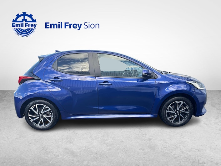 Vehicle image TOYOTA YARIS