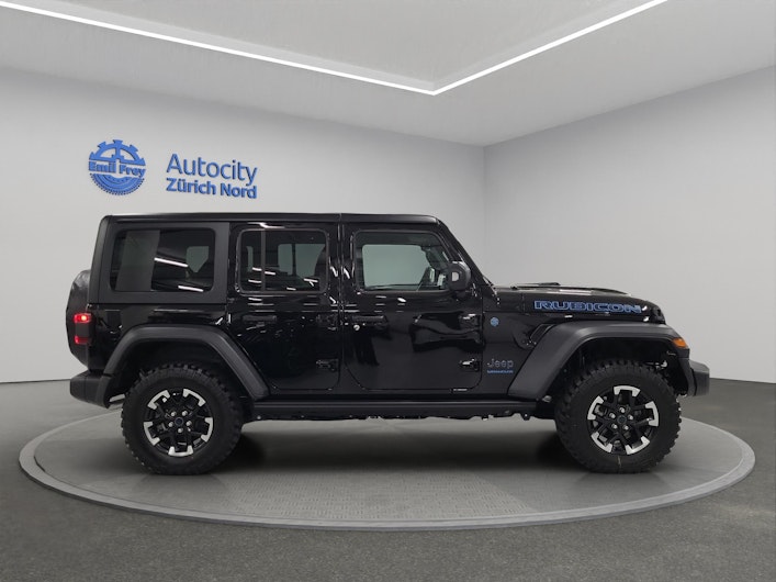 Vehicle image JEEP WRANGLER