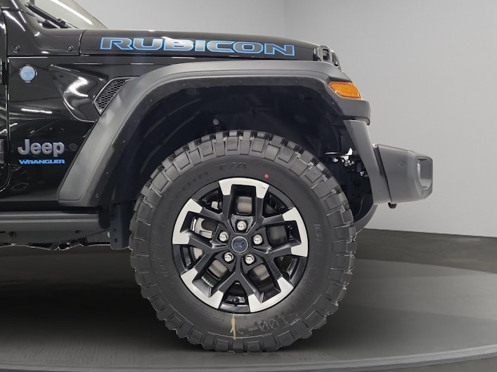 Vehicle image JEEP WRANGLER