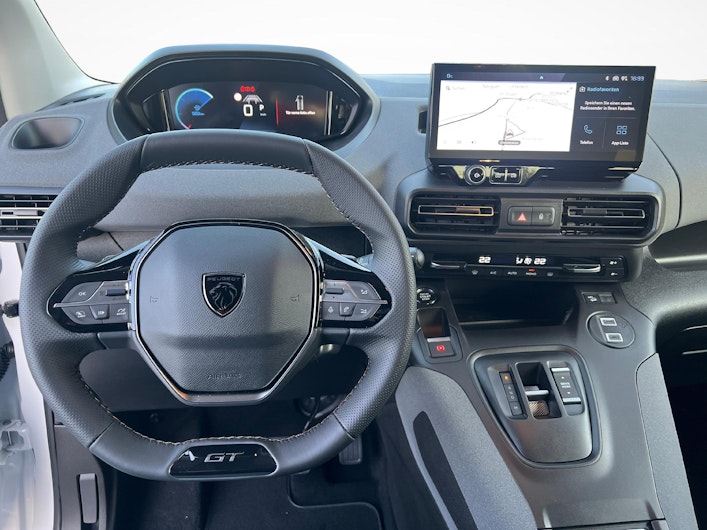 Vehicle image PEUGEOT RIFTER