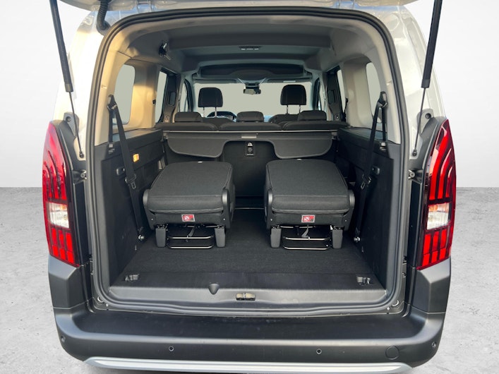 Vehicle image PEUGEOT RIFTER