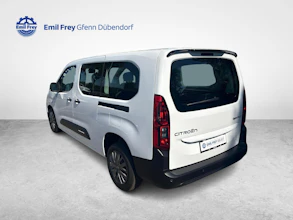 https://vehicle.imgix.net/4140202/8522638f-70fc-45d8-8a78-03a4d6e3a111.jpg