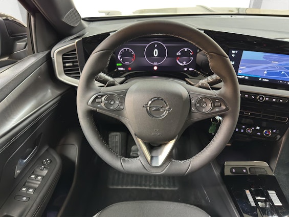 Vehicle image 9 Vehicle image 9