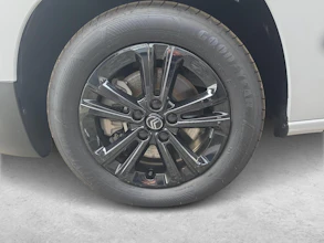 https://vehicle.imgix.net/4140213/a4bc4ef1-3566-47cb-ab2b-4f07cc6be568.jpg