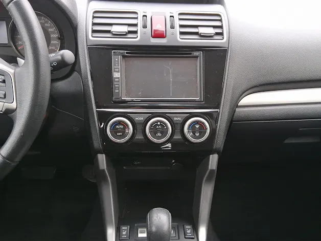 Subaru Forester Station 2.0 Swiss