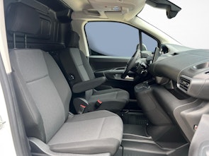 image du véhicule PEUGEOT e-Partner Kaw. 800 Standard 50 kWh