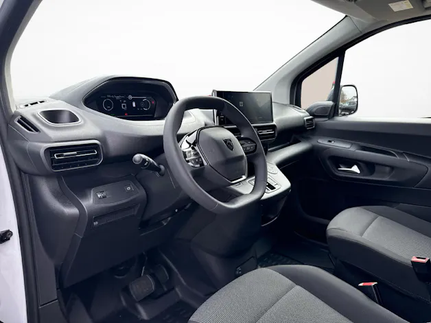 Peugeot e-Partner Kaw. 800 Standard 50 kWh